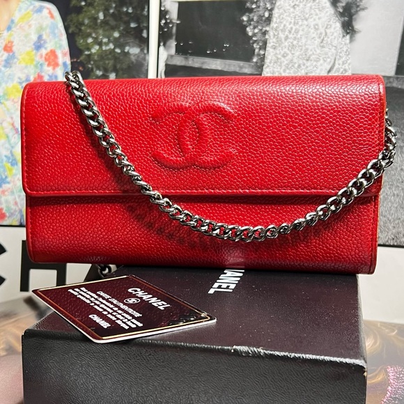CHANEL Flap Long Wallet in Red Caviar Calfskin Authentic Series 15 Chanel CC - Picture 1 of 14